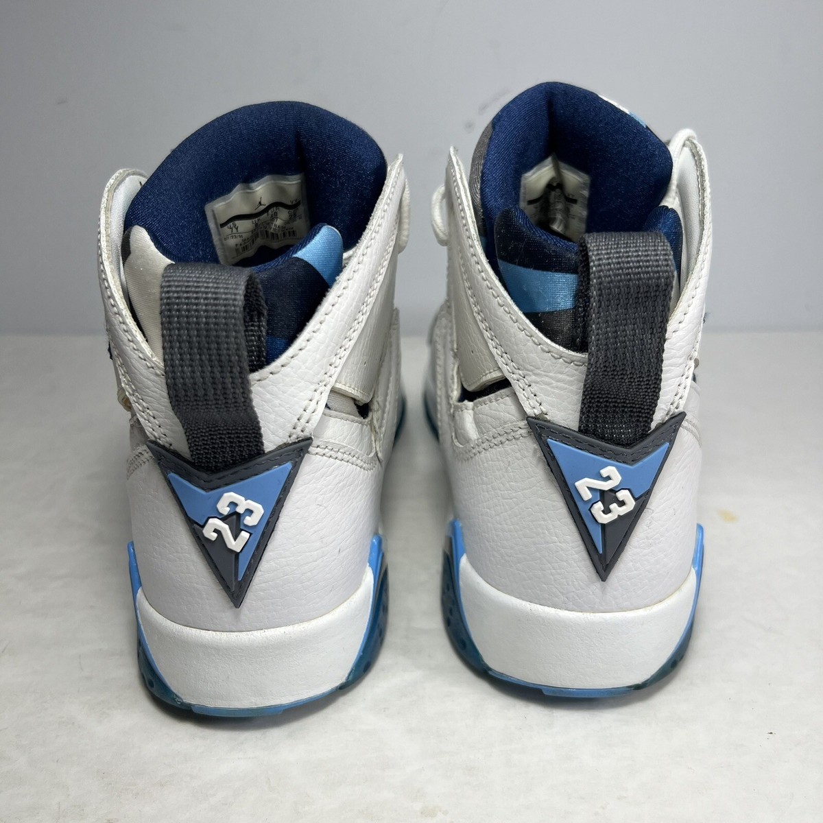 Size 7 - Air Jordan 7 Retro BG French Blue (2015) 304774 107 Size 7 - Air Jordan 7 Retro BG French Blue (2015) 304774 107