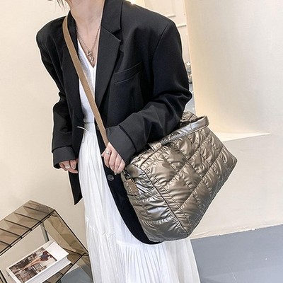 Puffer Crossbody Bag für Damen, mittlere Größe, Einkaufstasche,