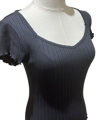 Universal Thread short cap sleeve top size S solid dark navy blue v-neck