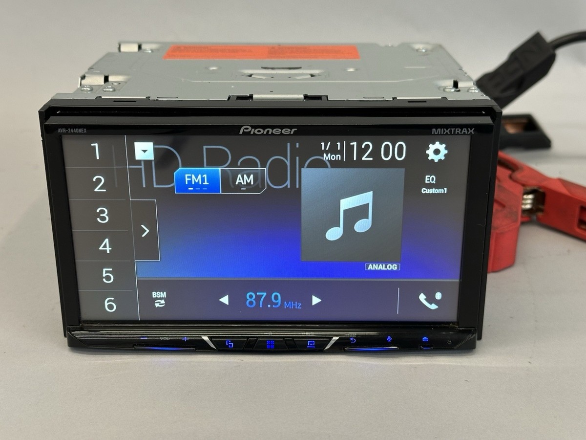 Pioneer AVH-2440NEX 2 DIN Touchscreen CD DVD Radio Bluetooth USB