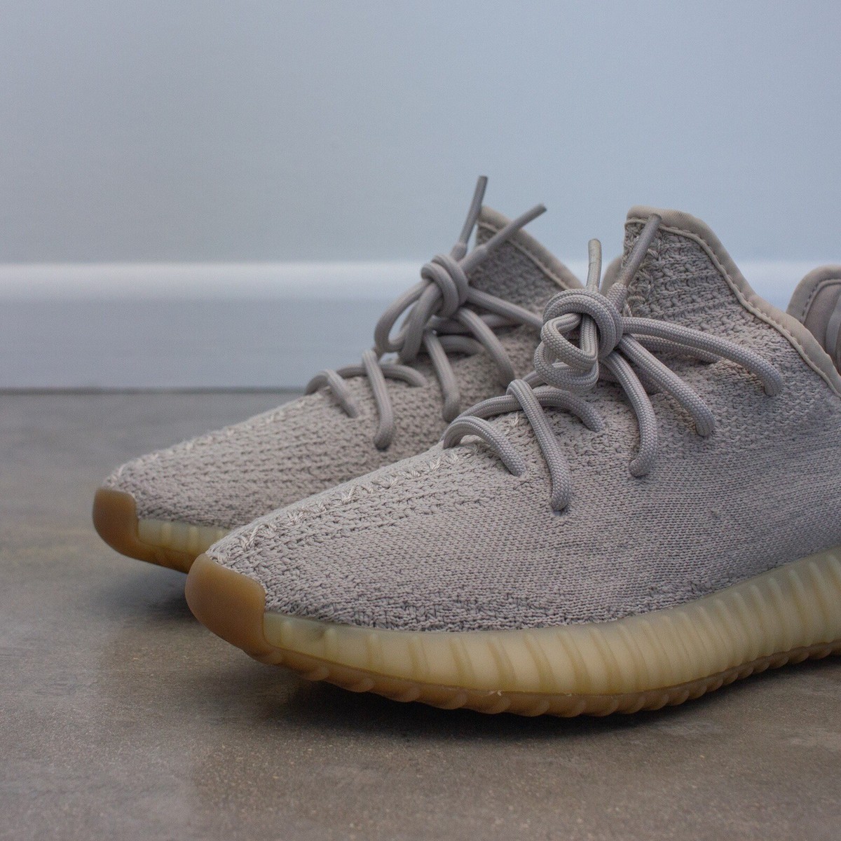 Size 5.5 - Adidas Kanye West Yeezy Boost 350 V2 Sesame F99710 M5.5