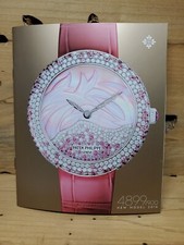 2017 Patek Philippe Calatrava (4899/900G-001)...