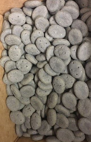Pointer Cobs Charcoal Dog Biscuits 1.2kg - Picture 2 of 2