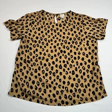 A New Day Short Sleeve Blouse Womens Size L Animal Print  Keyhole Back