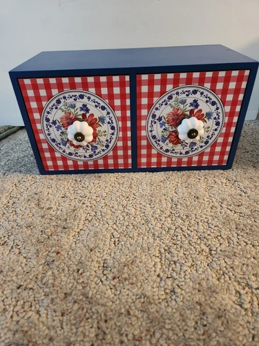 Brand New Pioneer Woman Gingham Tabletop Dresser!