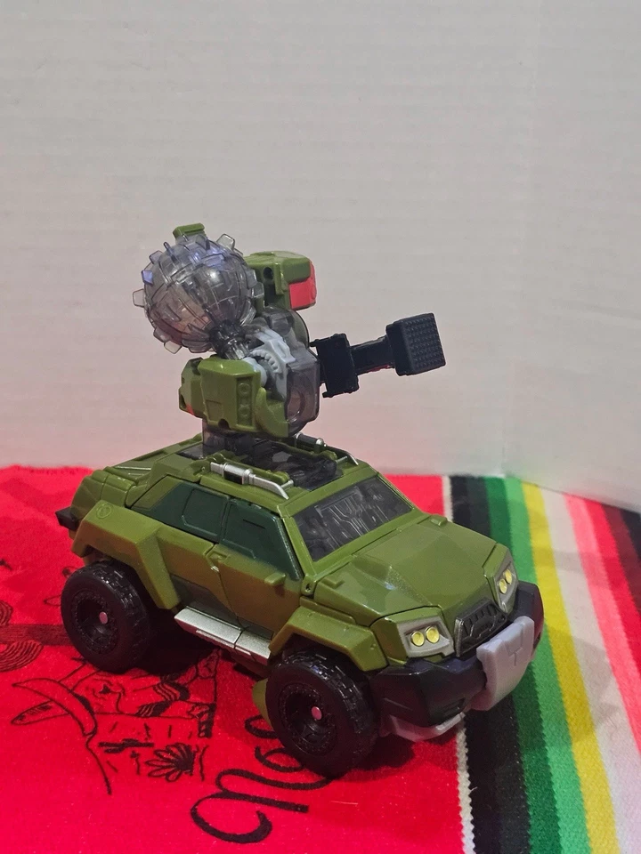 Transformers Bulkhead Prime RID Voyager Class - 50301 - Image 2 of 2