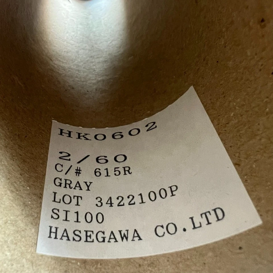 Hasegawa & Colourmart Yarn Thread Lot Of Three Cones 2/60 Silver Red Navy Silk - Image 2 of 4