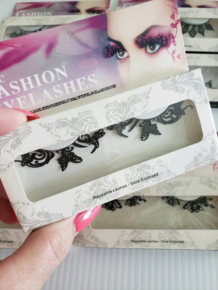 Graftobian Decorative Black Fashion Eyelashes Lot 62 - Image 3 of 4