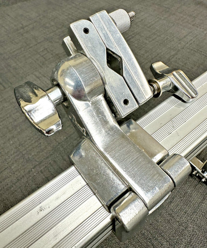 Pearl PCX200 Rotating Rail Clamp for ICON Drum Racks - MINT