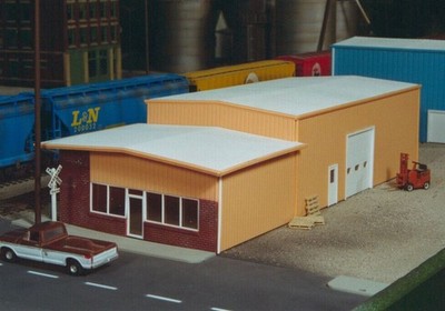 Pikestuff HO Retail/Warehouse Center 4-1/4 x 8-1/4in 10.8 x 21cm