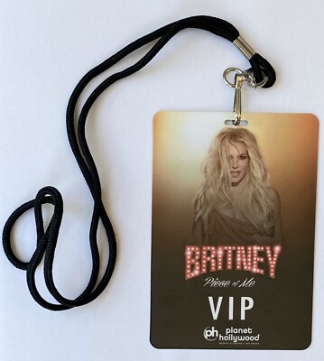 Britney Spears Authentic Clothing 衣装カード s-l400.jpg