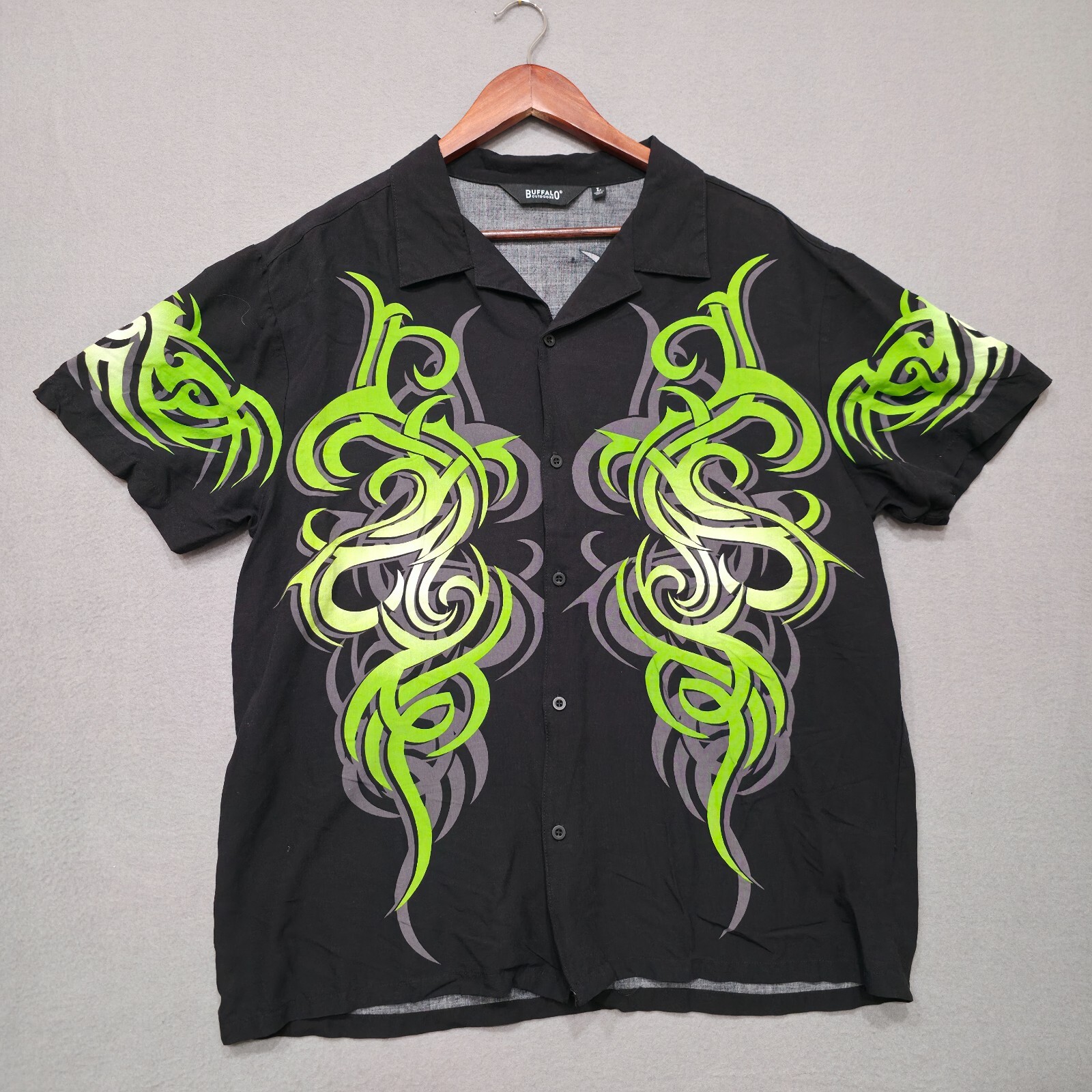 Buffalo Outdoors Men's Short Sleeve Button Up Shirt Size Large