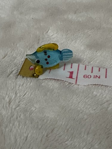 Glass Lampwork Miniature Fish - Picture 2 of 5