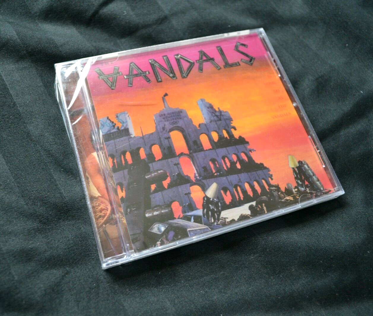 CD Album The Vandals #1 When In Rome Do As The Vandals 1984