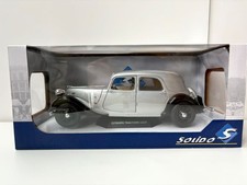 SOLIDO 1/18 Citroen Traction 11B (Siler/Black) 【S1800904】