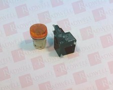 SIEMENS 3SB2204-6BD06 / 3SB22046BD06 (NEW IN BOX)