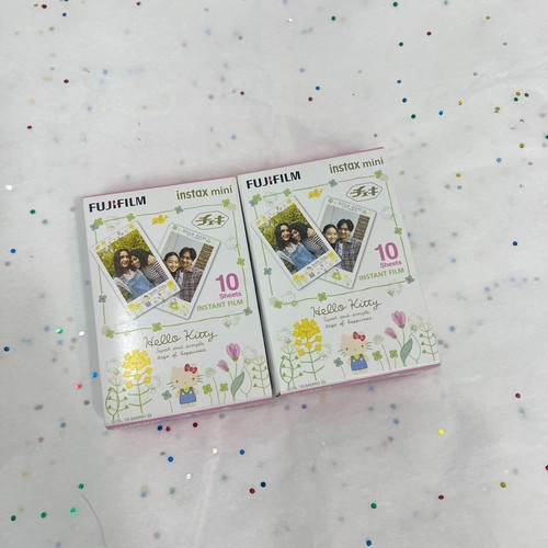 Used Fujifilm Instax Framed Photo Paper Hello Kitty 20 Sheets White Border 2Pcs