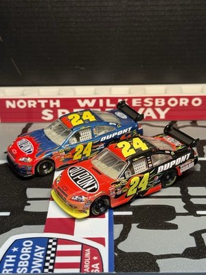 Lot Of 2 Jeff Gordon 2008-2009 DuPont #24 1/64 Nascar Action Diecast Loose