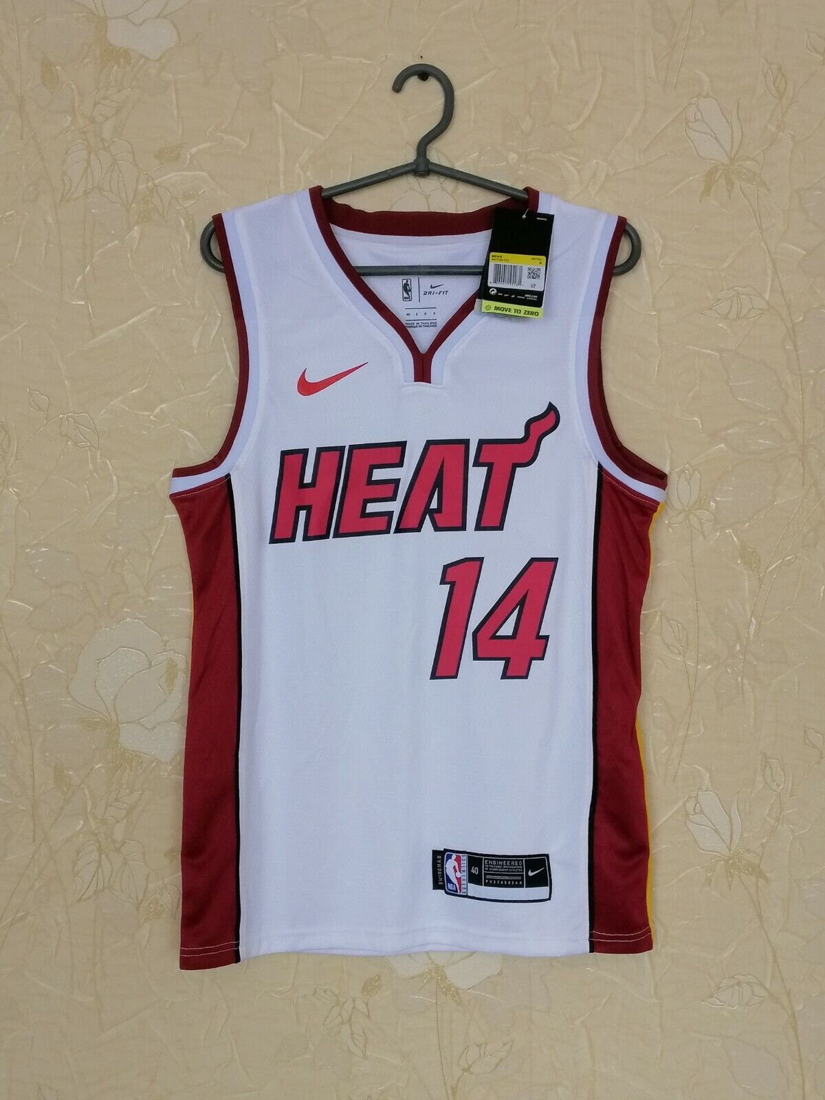 Miami Heat basketball NBA new shirt jersey Nike #14 Tyler Herro size S