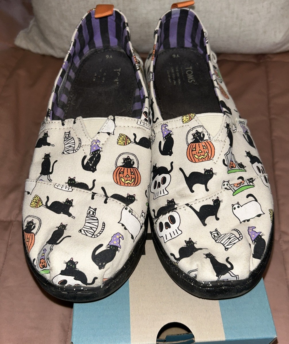 、 TOMS Alpargata “The Dark Halloween Cats” Slip on Shoes Youth Size
