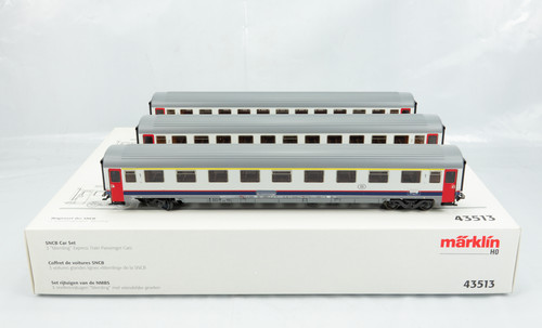 Märklin 43513 Schnellzugwagen-Set der SNCB Ep IV, Wie neu, unbespielt | Zustand: Gebraucht