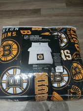 Officially Licensed NHL 5 piece Full Comforter Set NEW Boston Bruins