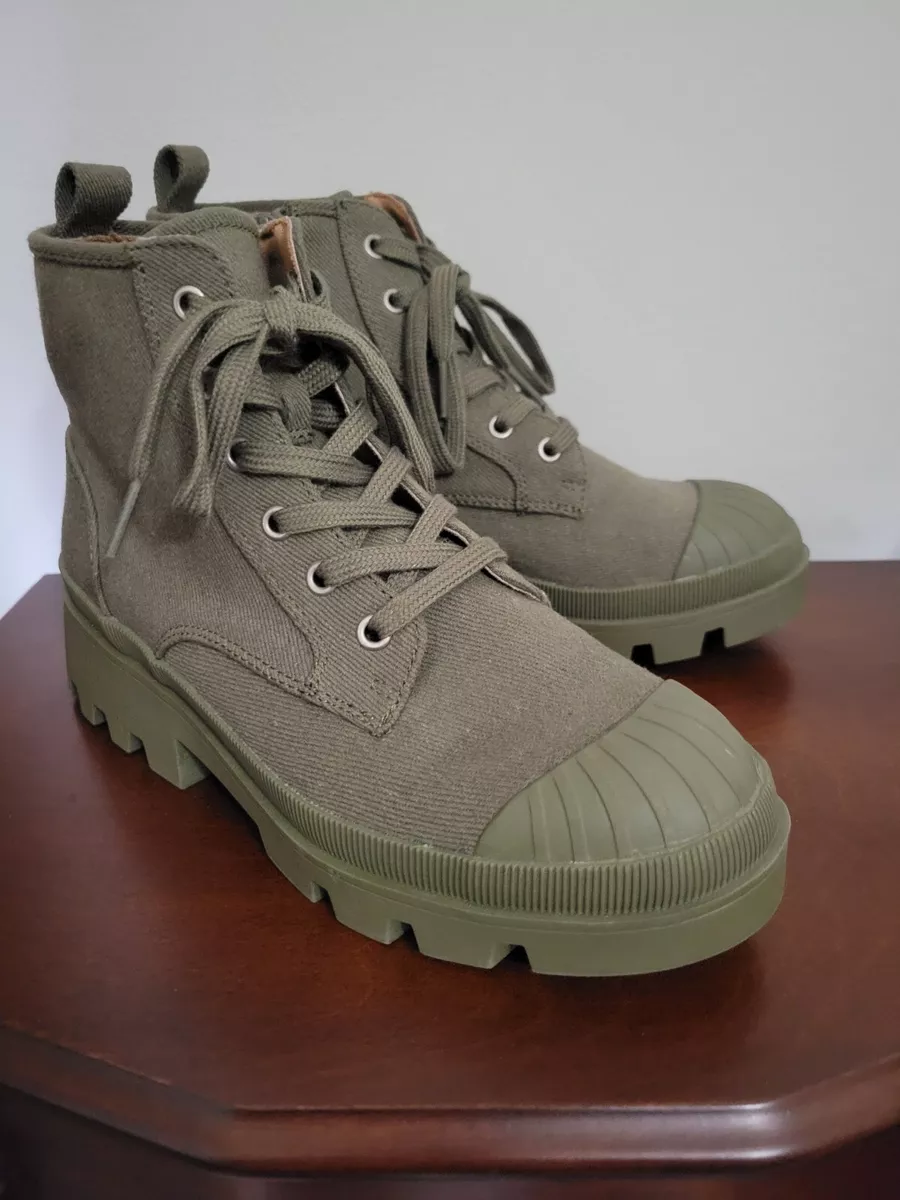 Teagan Size 8.5 Lace Up Sneaker Boots Olive Green Universal Thread