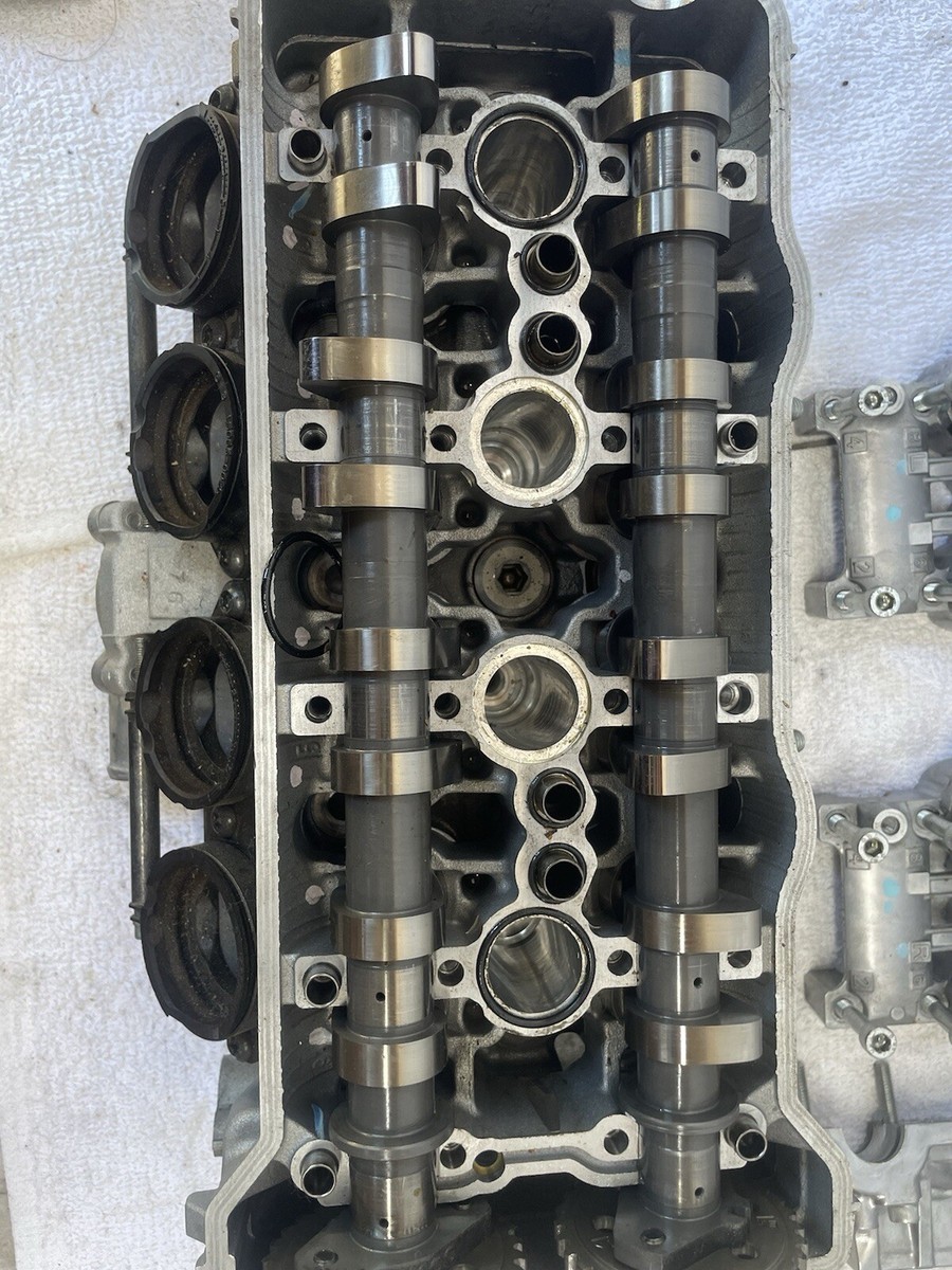 2023-2024 Kawasaki Ninja ZX4R ZX4 Cylinder Head Engine Motor 2023-2024 Kawasaki Ninja ZX4R ZX4 Cylinder Head Engine Motor