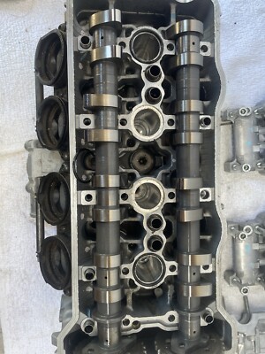 2023-2024 Kawasaki Ninja ZX4R ZX4 Cylinder Head Engine Motor 2023-2024 Kawasaki Ninja ZX4R ZX4 Cylinder Head Engine Motor