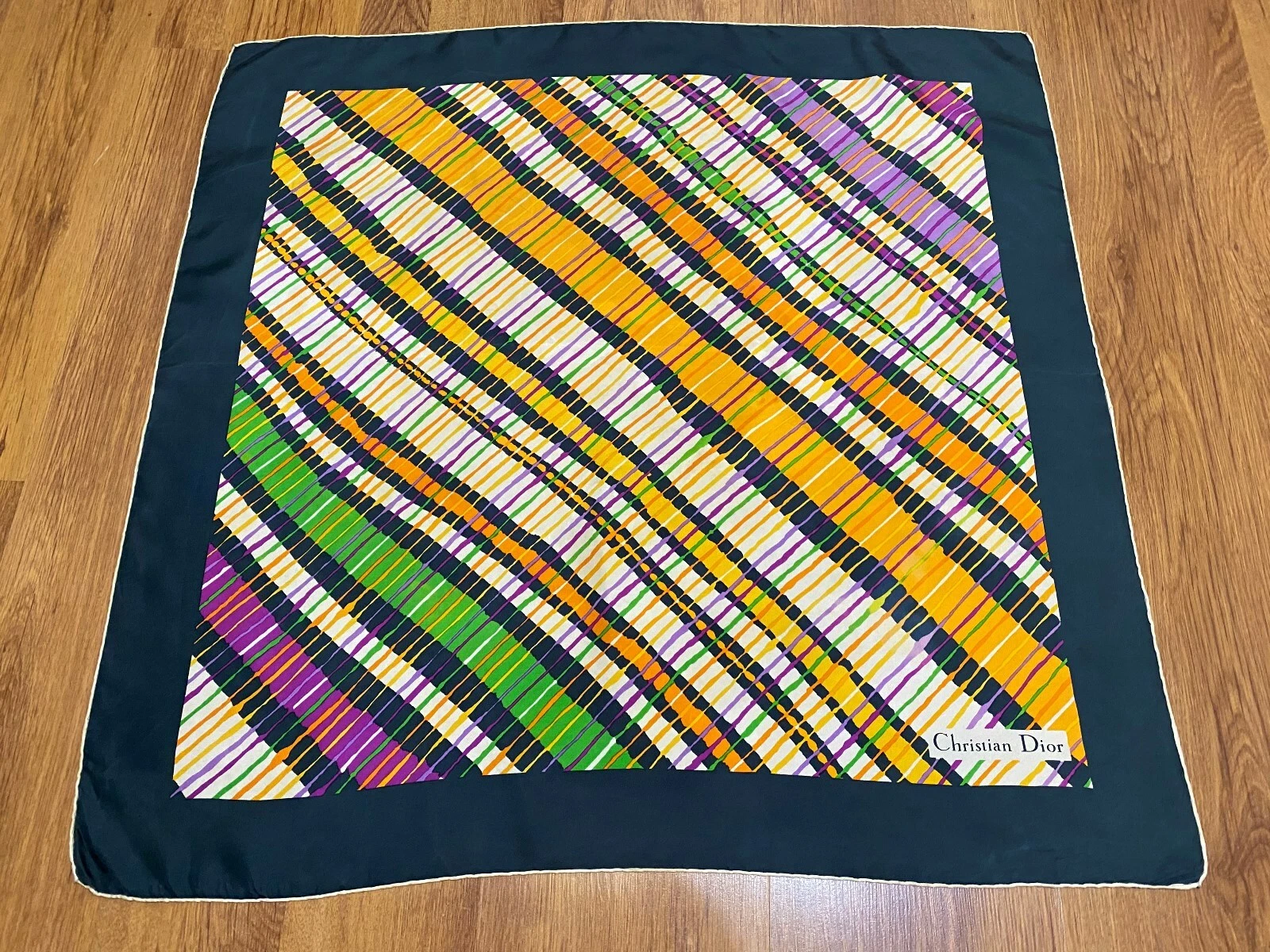 ÉCHARPE CARRE RAYÉE MULTICOLORE SOIE CHRISTIAN DIOR RARE