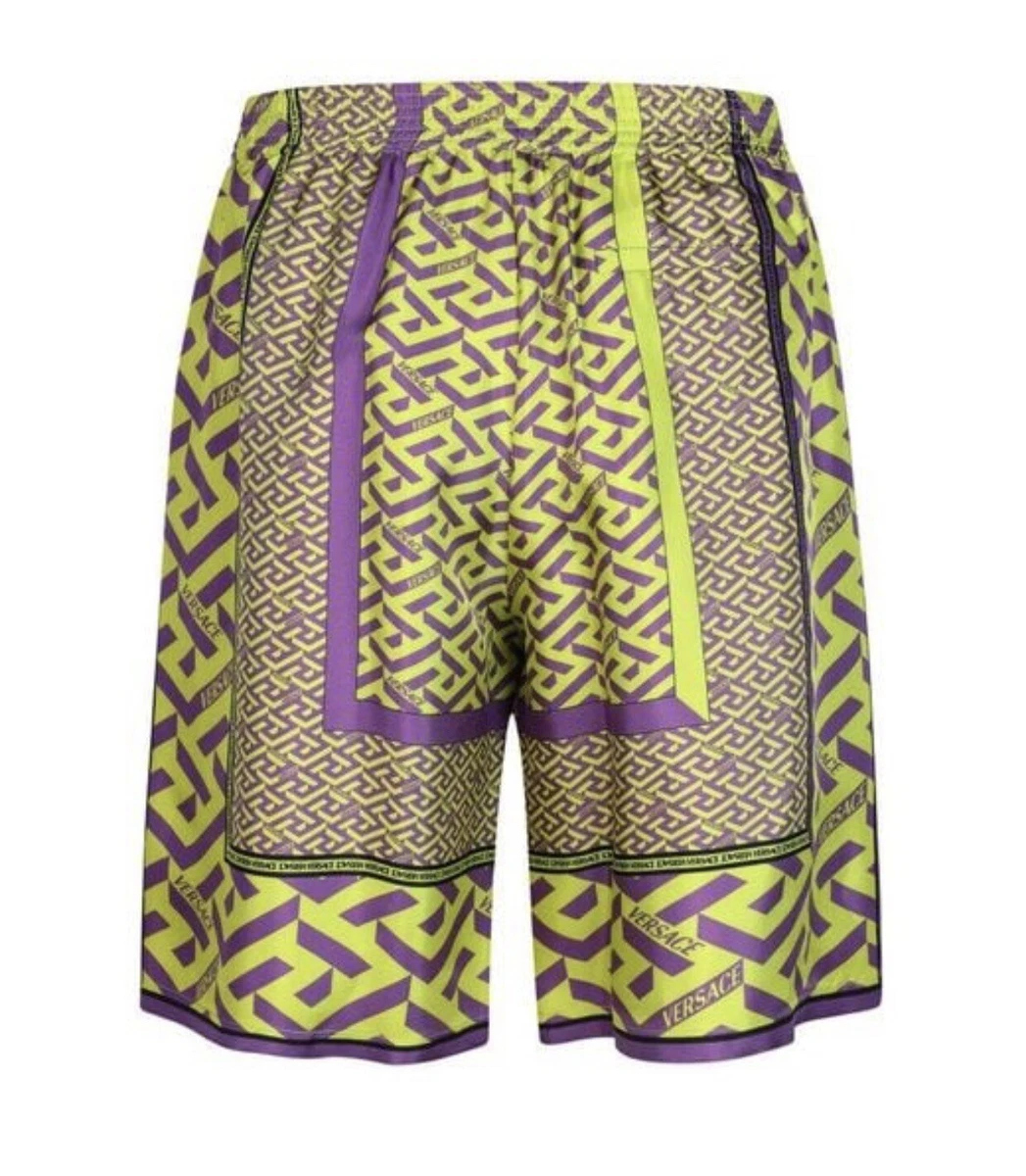 Versace checked logo-appliqué shorts - Blue