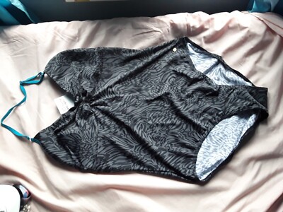 Protest Alohi C Cup Halterneck Swimsuit Size Uk 14 L/40