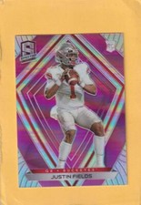2021 Panini Chronicles Draft Picks Spectra Pink #280 Justin Fields NM-MT+ RC
