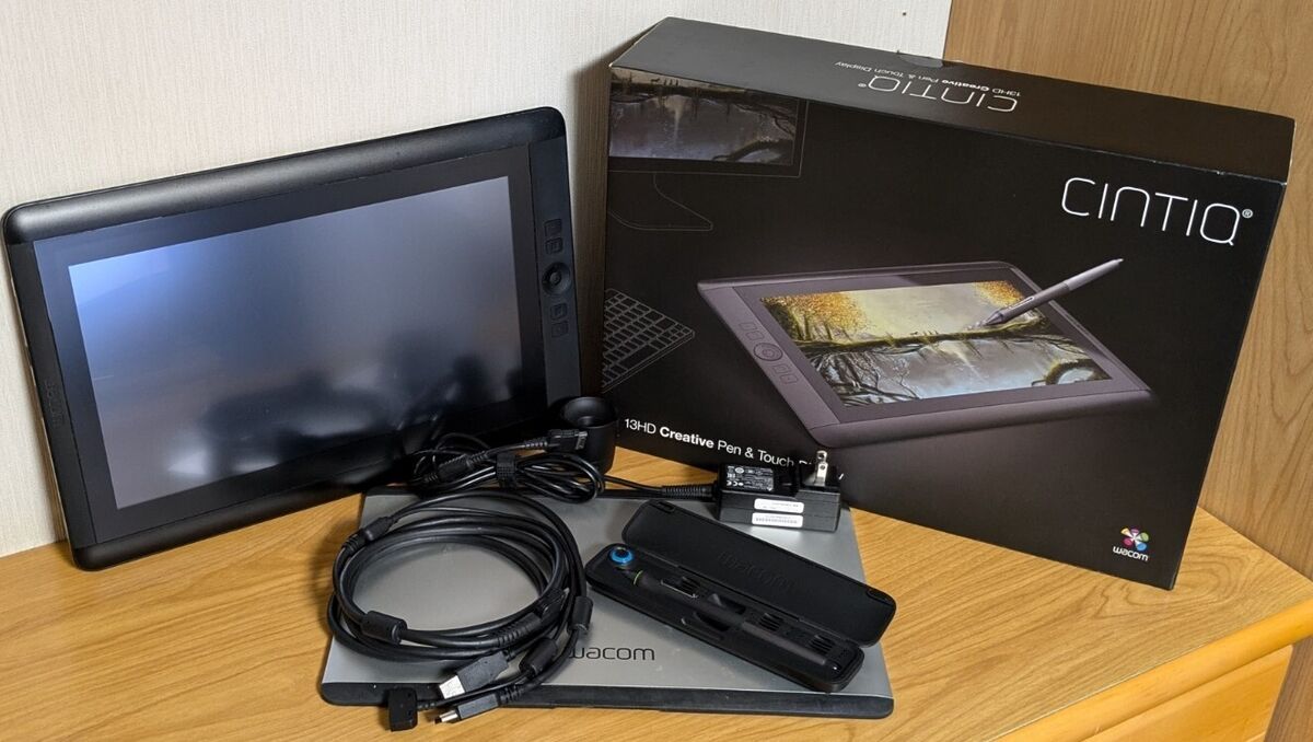 Wacom Cintiq 13hd Creative Pen & Touch Display DTH1300 for Wacom Cintiq 13hd Creative Pen & Touch Display DTH1300 for