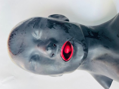 1,6mm schwere Haube Latex Gesichtsmaske mit 15cm langem Nasenschlauch rote Zähne passend 54-57cm - Bild 4 von 4