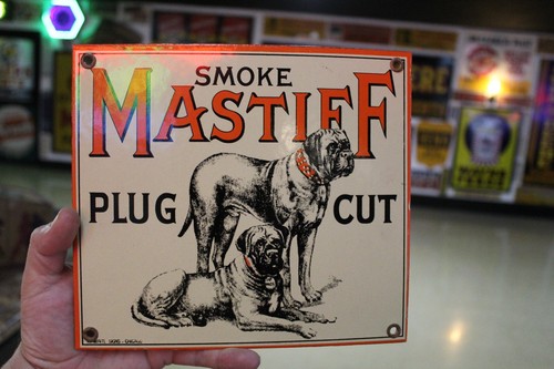 RARE SMOKE MASTIFF PLUG TOBACCO DEALER PORCELAIN METAL SIGN DOG CHEWING INDIAN - Picture 10 of 12