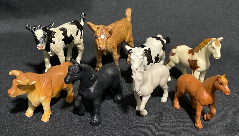 VINTAGE SAFARI LTD. FARM & COUNTRY ANIMALS CALF/COWS HORSES 2" EXCELLENT LOT!