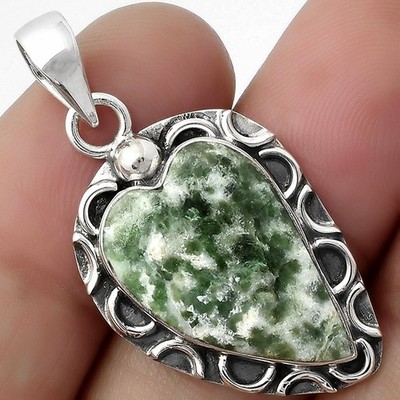 Heart Natural Dioptase 925 Sterling Silver Pendant Jewelry P-1242