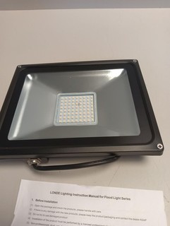 Londe Lighting – Flutlicht Serie