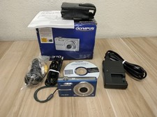 Olympus FE-370 8.0MP Digital Camera 5x Zoom Charger Battery Manual Case