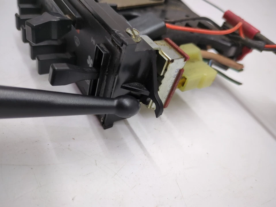 81-97 道奇 Ram Van B150 B250 B350 大篷车 原始设备制造商 气候控制 HVAC 热空调 — 第 2/4 张图片