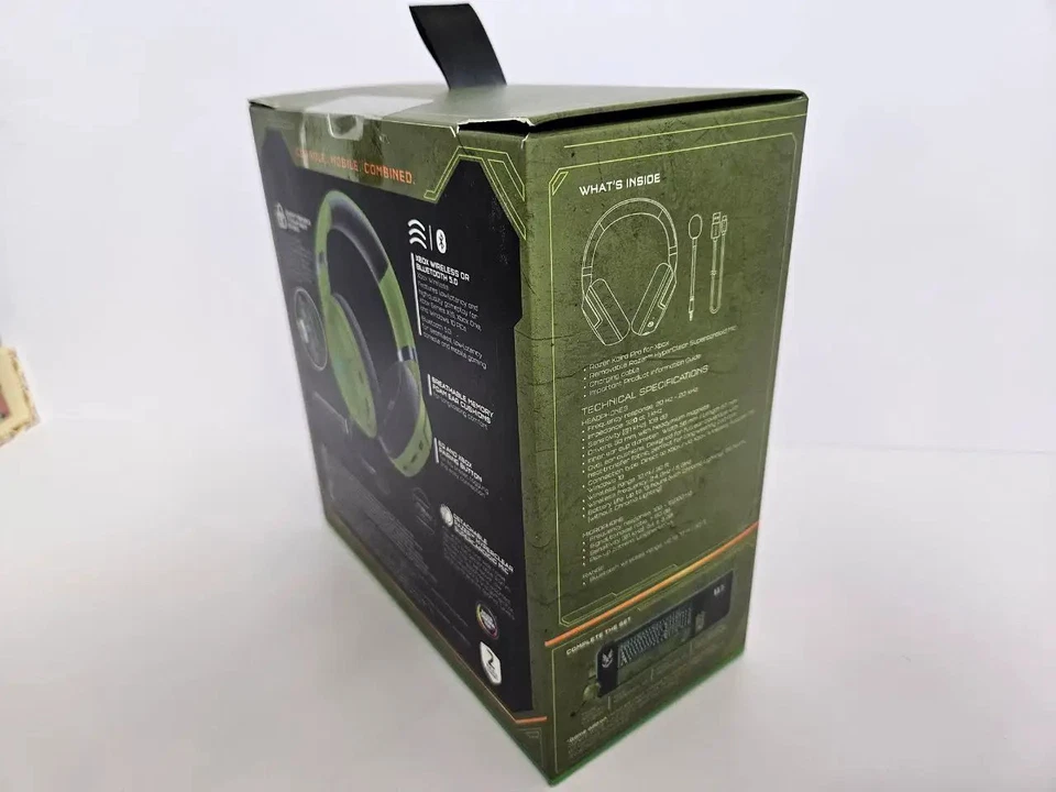 Razer Kaira Pro Wireless Headset Halo Edition For Xbox Bluetooth Gaming - Image 2 of 4