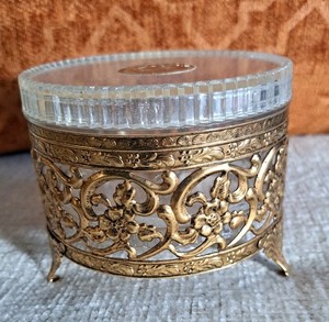 Vintage Gold Filigree Powder Jar with Plastic Insert & Lid Jovan Mink& Pearls.
