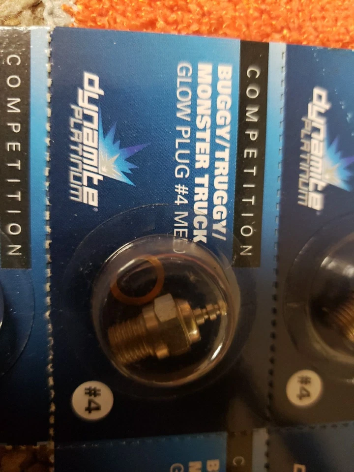 Dynamite Plugs -  Dynamite Monster Truck .15 To .28 # 4  Plug - one New Plug! - Image 2 of 4