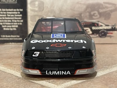 1990 Dale Earnhardt Goodwrench Chevrolet Lumina 4x Champion Action