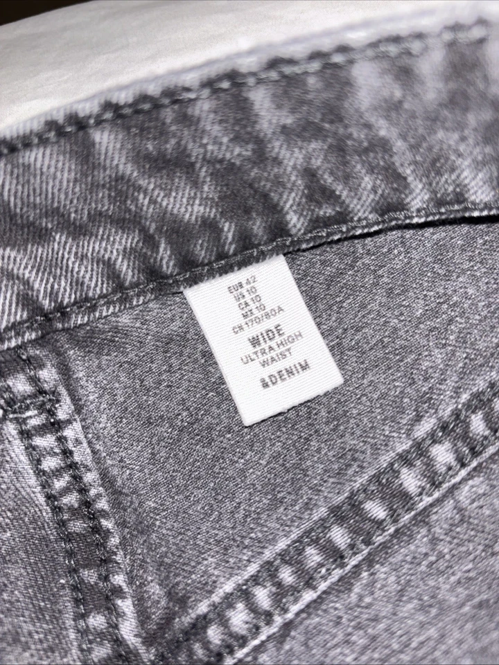 H&M & Denim Faded Black Ultra High Waisted Wide Jeans EUR 42 - UK 14 - Image 4 of 4