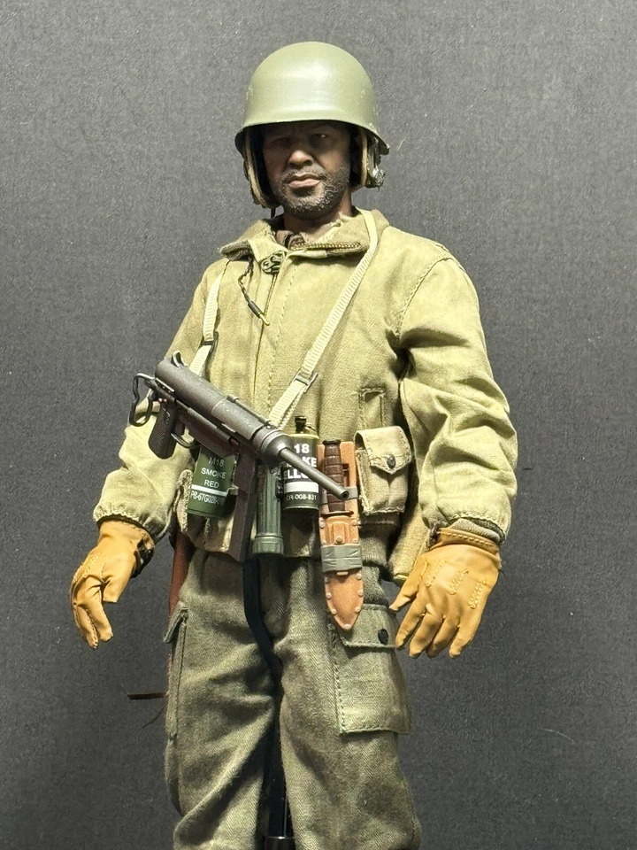 1/6 US ARMY 761ST BLACK PANTHER  US ARMY TANKER WW II  BANDIT JOE'S CUSTOM - Image 2 of 4