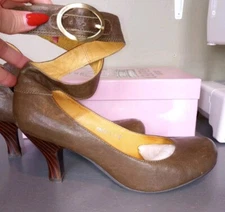 Crown Vintage Heels 7.5 Pin-up Style Olive Green Ankle Strap Round Toe Retro