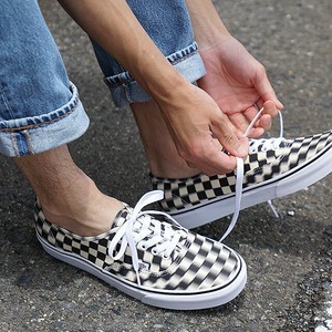 vans authentic white men