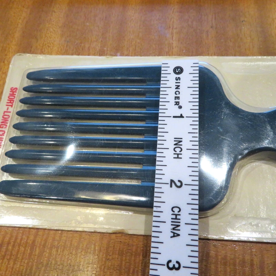 Peine de Bolsillo Vintage Genuino ACE Goma Rizado Pelo Verde Azulado EE. UU. NUEVO Foto 3 de 4